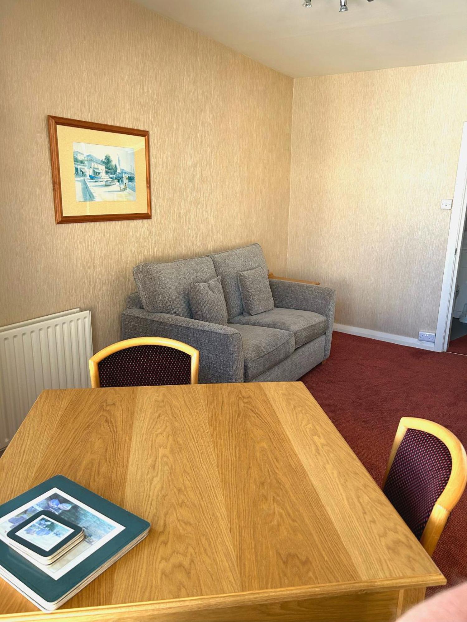 Welbeck Hotel & Apartments ダグラス エクステリア 写真